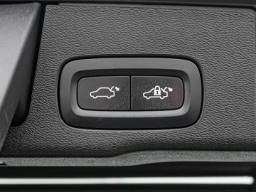 Volvo XC60 II 2023 Volvo XC 60 FZ7554T#B4 D Core Podgrz.f kier I, zdjęcie 26