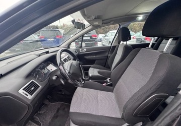 Peugeot 307 II Kombi 1.6 HDi 16V 109KM 2005 Peugeot 307 7 osobowy 1.6 Diesel 109KM, zdjęcie 10