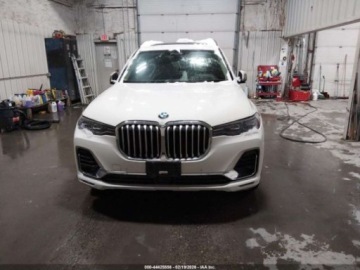 BMW X7 2021 BMW X7 xDrive40i 2021 3.0 Benzyna 335KM, zdjęcie 7
