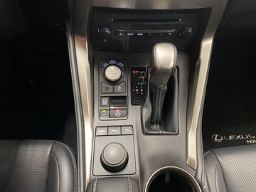 Lexus NX I SUV 200t 238KM 2017 Lexus NX 200t Comfort AWD I (2014-2021) Lexus NX 2, zdjęcie 18