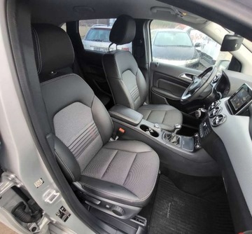 Mercedes Klasa B W246 Sports Tourer 180 CDI BlueEFFICIENCY Edition 109KM 2015 Mercedes-Benz Klasa B Mercedes-Benz Klasa B 180 (CDI) d BlueEff Edition St, zdjęcie 5