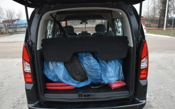 Citroen Berlingo II Van Long Facelifting 1.6 HDi 92KM 2013 Citroen Berlingo 1.6 HDI Klima Oryginal Lakier Hak 2 KPL Kol Sprowadzony, zdjęcie 16