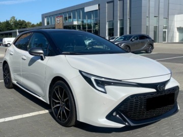 Toyota Corolla XII Hatchback Facelifting 1.8 Hybrid 140KM 2026 Od ręki - GR Sport 1.8 Hybrid 140KM | Podgrzewane fotele!, zdjęcie 1