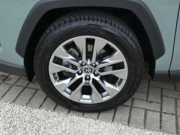 Toyota RAV4 V SUV Facelifting 2.5 Hybrid Dynamic Force 222KM 2025 Executive 2.5 Hybrid AWD 222KM | Podgrzewane fotele!, zdjęcie 14