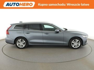 Volvo V60 I Kombi Facelifting 2.0 D3 DRIVE-E 150KM 2018 Volvo V60 full LED skóra navi klima auto grzane, zdjęcie 8