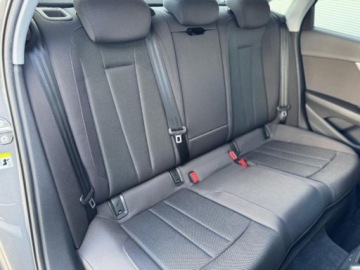 Audi A4 B9 Limousine Facelifting 2.0 40 TFSI 190KM 2020 Audi A4 Limousine Kamera cofania , Tempomat , Keyless , Reflektory Led 2.0, zdjęcie 25