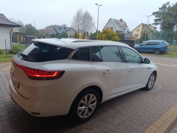 Renault Megane IV Grandtour Facelifting 1.5 Blue dCi 115KM 2020 Renault Megane IV 1.5 dci rok Salon PL Lakier oryginał Perła metalik, zdjęcie 4