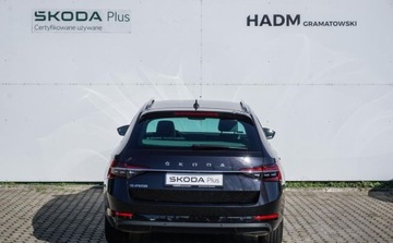 Skoda Superb III Kombi Facelifting 2.0 TSI 190KM 2022 Skoda Superb 2.0TSI 190KM DSG Style Grzane fotele kierownica El klapa GWAR, zdjęcie 6