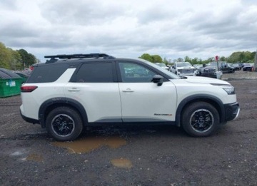 Nissan Pathfinder III 2023 Nissan Pathfinder 2023, 3.5L, 4x4, ROCK CREEK, od ubezpieczalni, zdjęcie 3