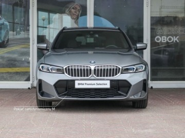 BMW Seria 3 G20-G21 Touring 2.0 330e 292KM 2023 BMW Seria 3 330e xDrive Touring 2.0 Hybryda Plug-in 292KM, zdjęcie 25