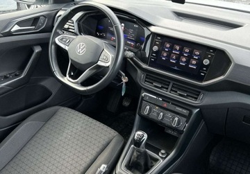 Volkswagen T-Cross SUV 1.0 TSI 95KM 2023 Volkswagen T-Cross Life, Digital Cockpit, ACC, Czujniki parkowania, Salon, zdjęcie 15
