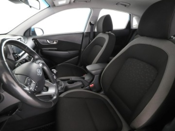 Hyundai Kona I 2017 Hyundai Kona klimatyzacja LED kamera i czujniki, zdjęcie 12