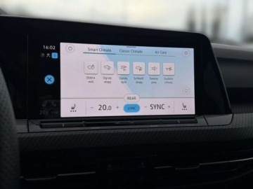 Volkswagen Golf VIII Variant 2.0 TDI 150KM 2022 Volkswagen Golf R-Line Black Matrix Panorama ACC Side Assist FV23 ASO, zdjęcie 23