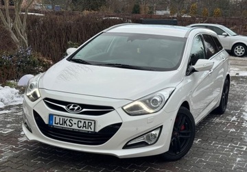 Hyundai i40 Kombi 2.0 GDI 177KM 2013 Hyundai i40 2,0 177KM Bi-xenon Park-Ass NAVI Climatronic Serwis Bezwypadko, zdjęcie 35