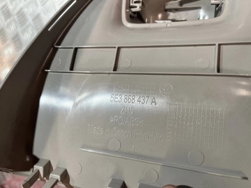 POUZDRO ZRCÁTKO VNITŘNÍ SKODA OCTAVIA IV 20-