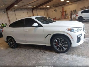 BMW X6 G06 2021 BMW X6 xDrive40i 2021 3.0l 3.0 Benzyna 335KM, zdjęcie 5