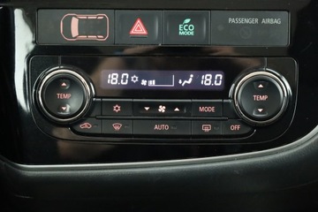 Mitsubishi Outlander III SUV Facelifting 2017 2.0 150KM 2017 Mitsubishi Outlander 2.0, Salon Polska, Klima, zdjęcie 9