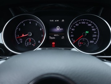 Volkswagen Touran III 1.8 TSI 180KM 2016 VW Touran 1.8 TSI, Salon Polska, Serwis ASO, zdjęcie 10