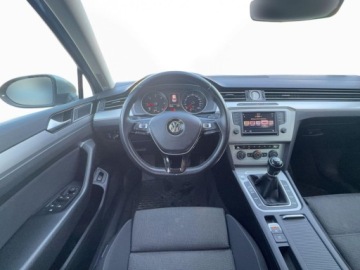 Volkswagen Passat B8 Limousine 2.0 TDI BlueMotion Technology 150KM 2017 Volkswagen Passat 2.0TDI 150KM SalonPL, Serwisowany, Godny Uwagi 2.0 Diesel, zdjęcie 13