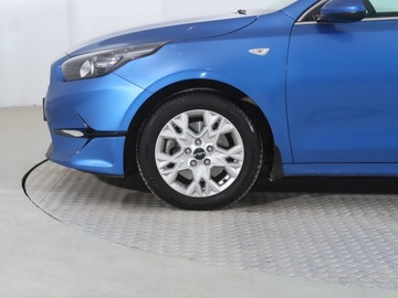 Kia Ceed III Hatchback 1.5 T-GDI 160KM 2021 Kia Ceed 1.5 T-GDI, Salon Polska, 1. Właściciel, zdjęcie 13