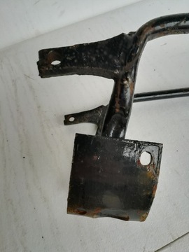 КРЕПЛЕНИЕ РУЧКИ КРЫЛА ДНЕПР К750 УРАЛ ОРИГИНАЛ