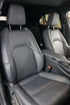 Lexus UX Crossover Facelifting 2.0 200 173KM 2022 Lexus UX 200 GPF F Sport Design 2WD Oferta Dealera Gwaranja 2.0 Benzyna, zdjęcie 19