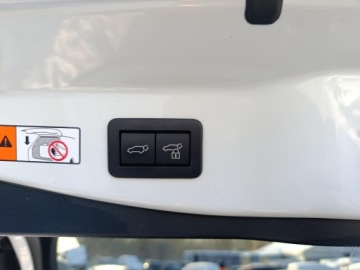 Toyota C-HR II SUV 2.0 Hybrid Dynamic Force 197KM 2024 Toyota C-HR 2.0 Hybrid Executive Toyota C-HR 2.0 H, zdjęcie 13