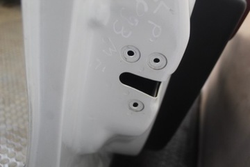 DVEŘE LEVÝ PŘEDNÍ FIAT DOBLO II