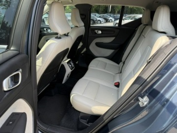 Volvo XC40 Crossover 2.0 T4 190KM 2019 Volvo XC 40 T4 190kM! Inscription aut, Salon, zdjęcie 5