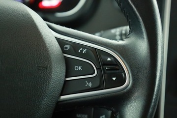 Renault Grand Scenic III 1.2 Energy TCe 115KM 2017 Renault Grand Scenic 1.2 TCe, 7 miejsc, Navi, zdjęcie 13