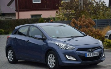 Hyundai i30 II Wagon 1.4 CVVT 100KM 2013 Hyundai i30 1.4B Klima Navi Kamer 2 Kpl Kol Sprowadzony Oplacony