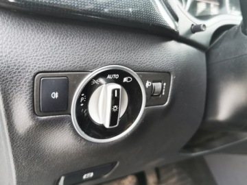 Mercedes Klasa B W246 Sports Tourer 200 BlueEFFICIENCY 156KM 2015 MERCEDES B200 Automat, CNG, W246 Sports Tourer 200 BlueEFFICIENCY 156KM, zdjęcie 15