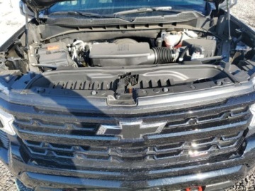 Chevrolet Silverado II 2024 Chevrolet Silverado k1500 lt trail boss, 2024r., 4x4, 6.2L 6.2 Benzyna, zdjęcie 10