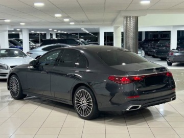 Mercedes Klasa E W214 Sedan 2.0 220d 197KM 2025 E Klasa 220 d 4-Matic AMG 2.0 197KM 2025, zdjęcie 1