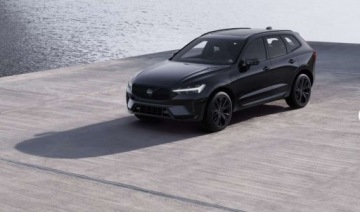 Volvo XC60 II Crossover Plug-in Facelifting 2025 2.0 T6 Plug-in hybrid 350KM 2026 Volvo XC 60 Volvo XC60 T6 Plug In Ultra Black Edition dostepny od reki