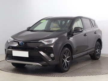 Toyota RAV4 IV MPV Facelifting 2.5 Hybrid 197KM 2016 Toyota RAV 4 2.5 Hybrid, Salon Polska, Serwis ASO, zdjęcie 1