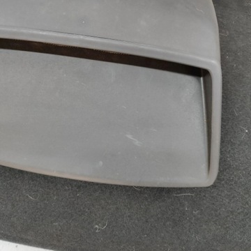 TOYOTA GT 86 2012 POLIČKA ZADNÍ KUFRU