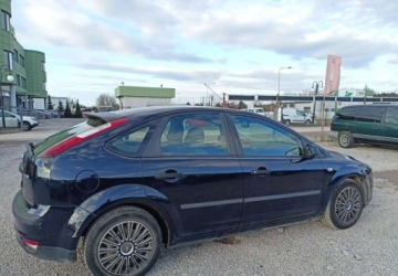 Ford Focus II Sedan 1.8 Duratorq TDCi 115KM 2006 Ford Focus Ford Focus 1.8 Diesel 115KM, zdjęcie 3