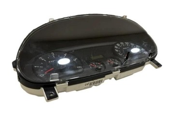 PŘÍSTROJOVÁ DESKA HYUNDAI H-1 / STAREX 940034A650 2.5L DIESEL 85KW 2009