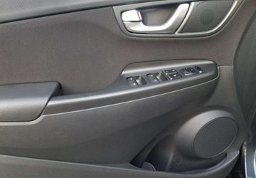 Hyundai Kona I Crossover Facelifting 1.0 T-GDI 120KM 2021 Hyundai Kona Hyundai Kona Salon Polska Serwis A.S.O Bezwypadkowy 1-Wl., zdjęcie 13