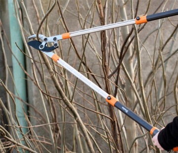 SEKATOR TELESKOPOWY DO GAŁĘZI KOWADEŁKOWY