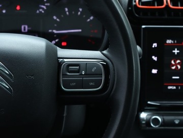 Citroen C3 Aircross  I Crossover 1.2 PureTech 110KM 2018 Citroen C3 Aircross 1.2 PureTech, Salon Polska, zdjęcie 20