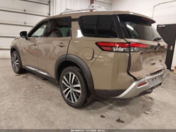 Nissan Pathfinder III 2023 Nissan Pathfinder Platinum 2023 3.5 Benzyna 284KM, zdjęcie 3