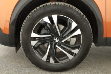 Peugeot 2008 II SUV 1.2 PureTech 130KM 2021 Peugeot 2008 1.2 PureTech, Salon Polska, zdjęcie 18