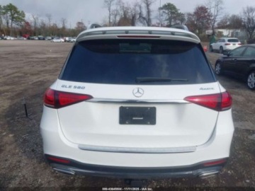 Mercedes GLE V167 2021 Mercedes-Benz GLE 580 4Matic 2021 4.0l 4.0 Benzyna 483KM, zdjęcie 4