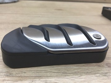 Чехлы на педали для BMW F10 F11 E60 E61 E39 G30 G31 F22 F23 F45 F30 F31 E84