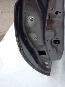 OPEL CASCADA 13- DVEŘE PRAVÉ PŘEDNÍ