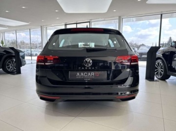 Volkswagen Passat B8 Variant Facelifting 2.0 TDI SCR 150KM 2023 Volkswagen Passat Business ACC LED Hak CarPlayAndroid Auto Podgrzewan, zdjęcie 2