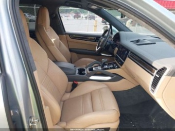 Porsche Cayenne III 2021 Porsche Cayenne Turbo 2021 4.0l 4.0 Benzyna 541KM, zdjęcie 9