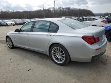 BMW Seria 7 F01 Sedan L Facelifting 750Li 450KM 2014 BMW Seria 7 750LXI, 2014, od ubezpieczalni 4.4 Benzyna 450KM, zdjęcie 3